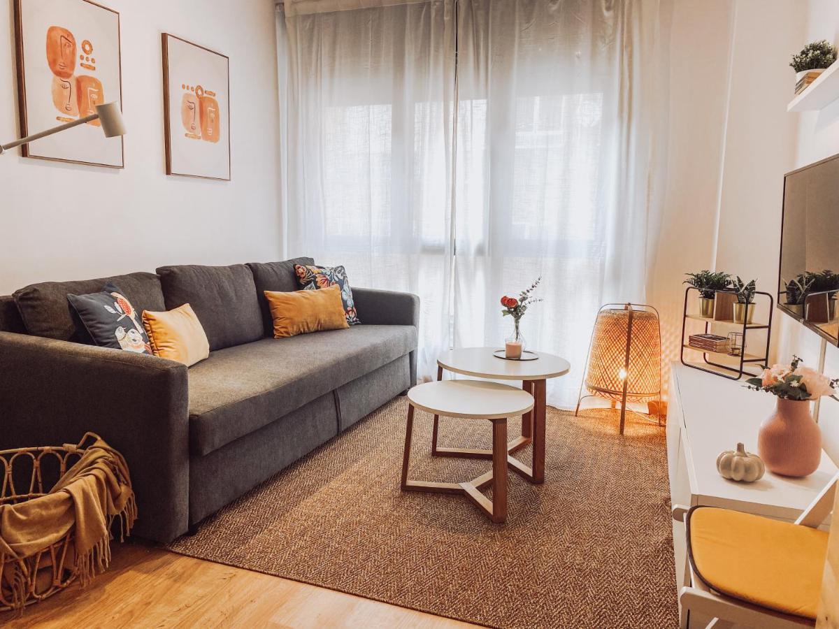 Apartment Aires De Montecerrao, Plaza De Garaje Y Wifi Gratis